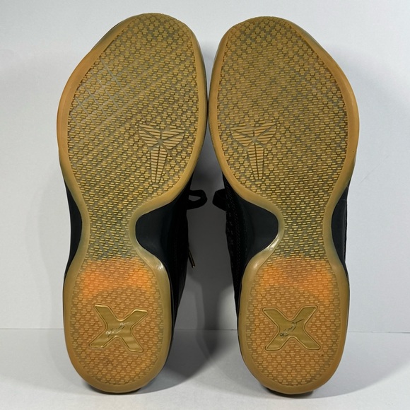 kobe 10 mid ext black metallic gold